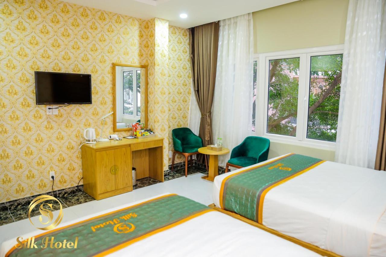 ซิลค์ โฮเทล Hotel โฮจิมินห์ซิตี้ ภายนอก รูปภาพ